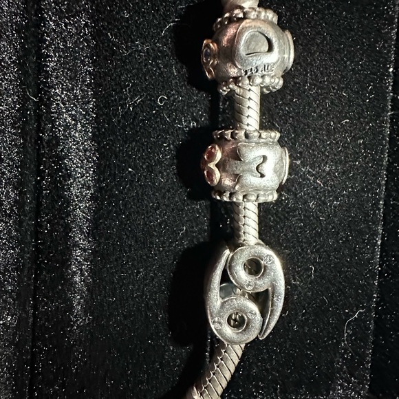 Pandora Bracelet with Mom, Dad, and Zodiac Cancer charms - Picture 3 of 3